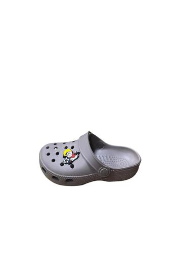 Apella Children's Character Detailed Closed-Front Slippers