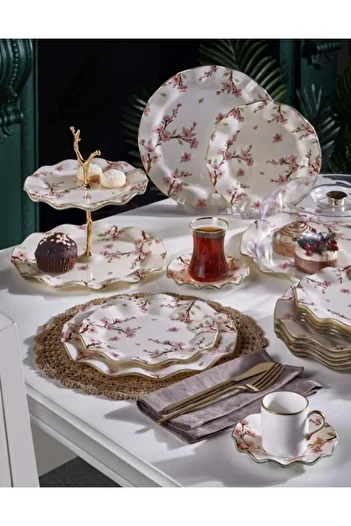 Onedekor 34 Piece Avila Surf Gold Gilded Cake Tea Serving Treat Set for 6