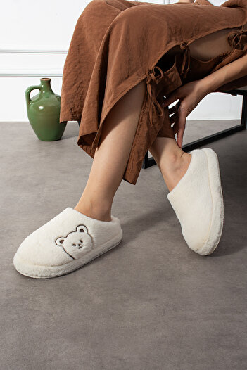 SWORD Teddy Bear Patterned Embroidered |   Winter Unisex House Slippers |   Non-Slip Base