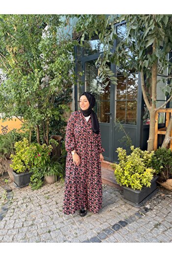 Tuğba Sarı Red Floral Patterned Burgundy Dress