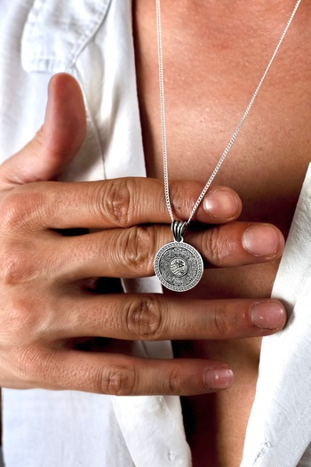 Ebrar Silver Gümüş Ayetel Kürsi Dualı Kolye 925 Ayar Gümüş Üzeri Besmele Ve Ayet-el Kürsi Yazılı Unisex Kolye