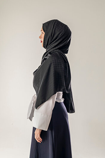 FLEUR SOİE Black Big Snowshoe Pattern Jacquard Shawl