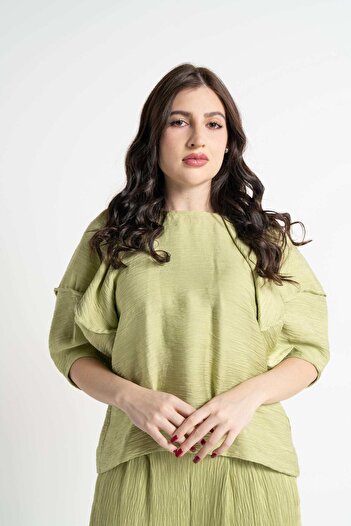 Nichii Women’s Solid Short Sleeve Blouse with Wide Sleeves