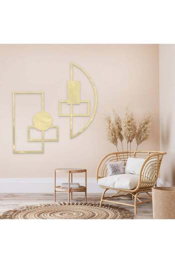 4gdran Golden acrylic sculpture with an abstract and geometric art pattern