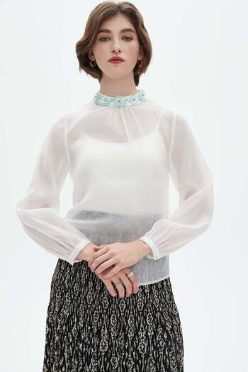Nichii Long Sleeve Floral Collar Blouse