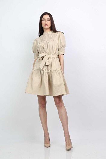 mica Women's Short Flared Dress with Waistline and Half Sleeves