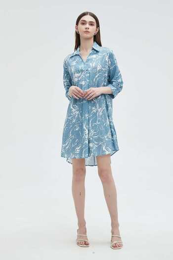 mica Women's Long Sleeve Button-Up Blouse