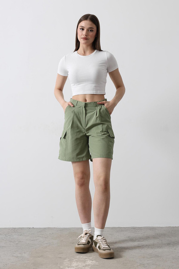 VAGGON Women's Khaki Cargo Pocket Shorts Vs00472