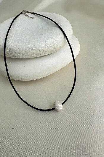 Modex Small Wooden Bead Black String Necklace (40cm)