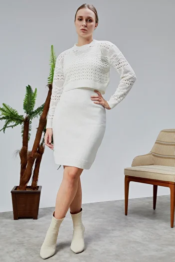 LUGMO Women's Knitwear Set Perforated Sweater and Suspender Dress Standard Size Ecru