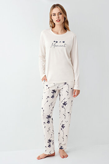 Arnetta Women's Cream Pajama Set