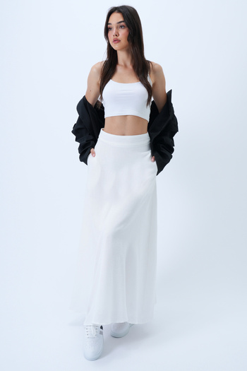 Trend Alaçatı Stili Women's White Lined Double Pocket Hidden Zipper Woven Flared Skirt Alc-X14327