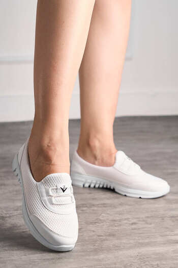 İmerShoes Daily Women's White Sports Shoes Rubber Laces Mesh Breathable Comfortable Non-Slip Sole Sneaker 3005