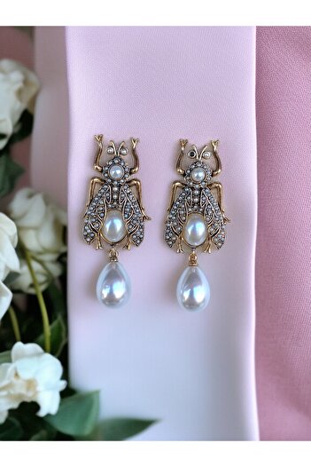 FAYRA ACCESSORIES Fly Earrings with Pearls