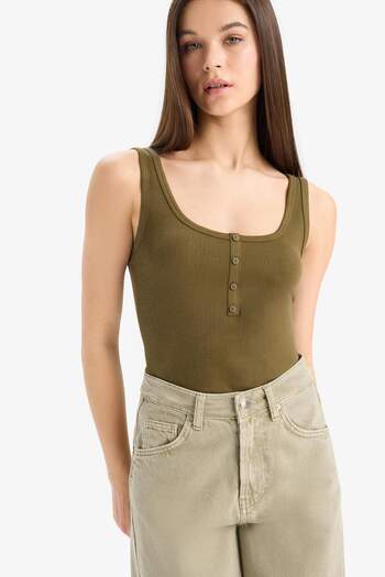 DeFacto Afra x Slim Fit Dar Kesim Kare Yaka Fitilli Kaşkorse Atlet E2173AX25SP