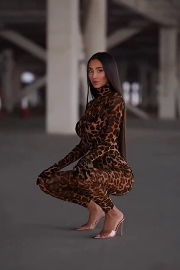 Fashiontayt Leopard Printed Scuba Fabric Jumpsuit