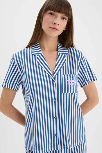 DeFacto Pijama Takımı Çizgili Kısa Kollu Üst Beli Lastikli Uzun Alt-Fall in Love E0275AX25SP