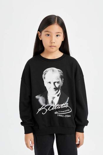 DeFacto Kız Çocuk Oversize Geniş Kalıp Bisiklet Yaka Atatürk Baskılı Sweatshirt D4187A824WN