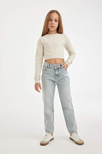 DeFacto Girls' Mom Fit Ripped Detailed Skinny Leg Jean Pants with Pockets C8532A824Au