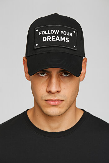 CosmoOutlet Follow Your Dreams Written Adjustable Cap Model Black Men's Hat