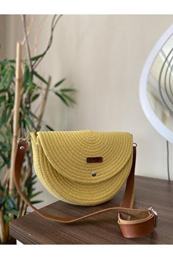 Zeshome Zes Half Moon Bag
