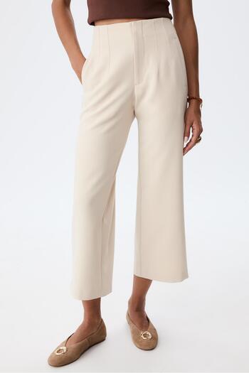 Stradivarius Smart darted ankle trousers