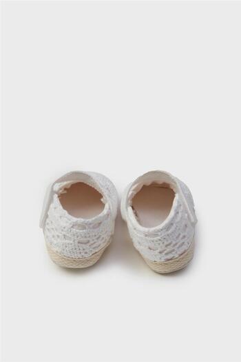 GB Baby Baby Girl White Bootees