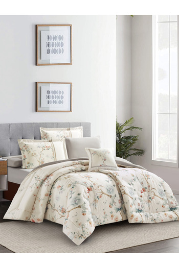 Donetella 7-Piece Digital Print Comforter Set – King Size Fits 200x200 cm, Soft Microfiber Bedding Set.
