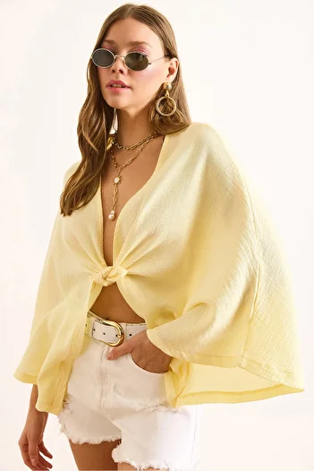 Olalook Women's Yellow Bat Model Crop Muslin Kimono Kmn-00000071
