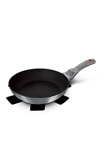 Berlinger Haus Frying Pan, 28 cm, Black