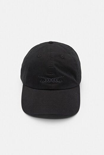 Pull & Bear Siyah Nakışlı Kep
