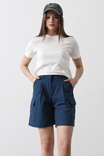VAGGON Women's Indigo Cargo Pocket Shorts Vs00472