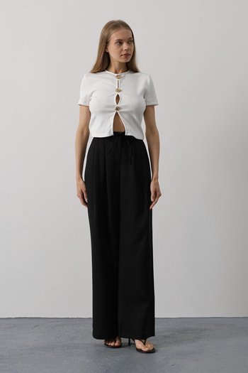 VAGGON Women's Black Double Pocket Pleated Lace up Oversize Trousers Vs00534