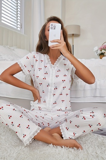 Merry See Set de pijamale cu mânecă scurtă din țesătură tricotată personalizată din dantelă cu imprimeu cireș