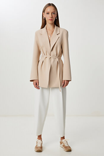 Happiness İstanbul Women's Dark Cream Padded Belted Blazer Woven Jacket Kt00023