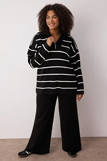 Trendyol Curve Black Striped Zippered Oversize/Wide Fit Knitwear Bottom-Top Set Tbbaw26Cp00003