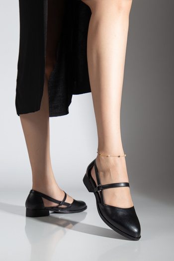 MaskButik Mary Low Heel Shoes Black