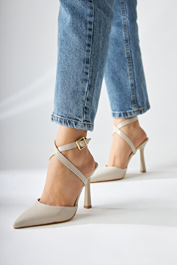 Limoya Elsi Beige Patent Leather Ankle Strap Women's Heeled Shoes
