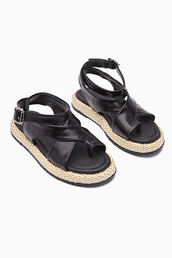 Limoya Kani Black Flip Flops Women's Sandals