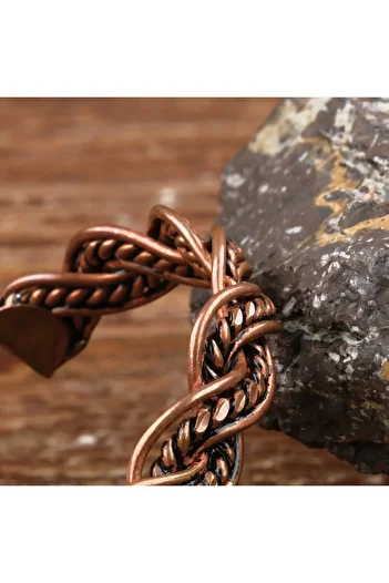 SUMRA Handmade Motif Pure Copper Unisex Bracelet Spf-B-007