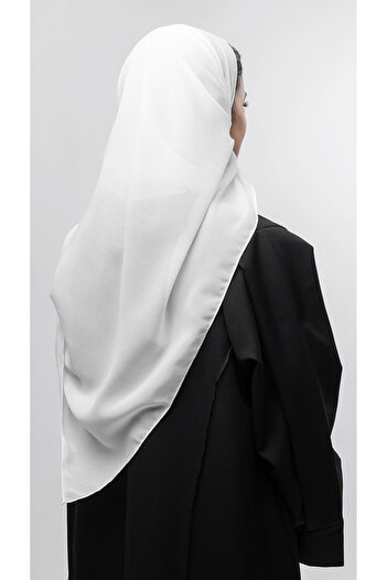 outline Plain white veil