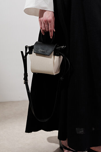 Manuka Mini Bag with Canvas Cover Beige