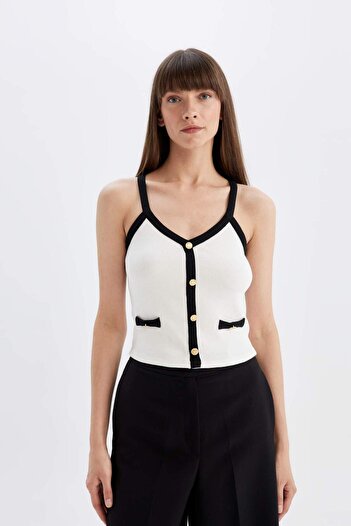 DeFacto V-Neck Slim Fit Ribbed Camisole Undershirt - Strap D5404Ax24Sm