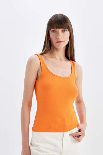 DeFacto Slim Fit Dar Kesim U Yaka Ribana Basic Düz Atlet C0095AX24SM
