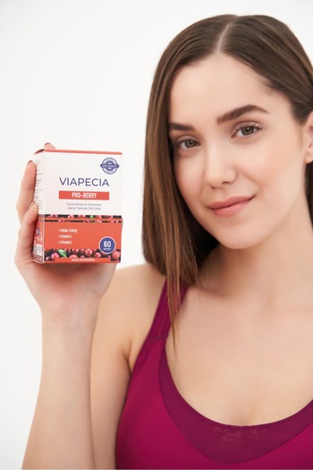 Viapecia Pro-Berry Turna Food Extract E & C Vitamin Supplement, Urinary Tract Support 60 Capsules