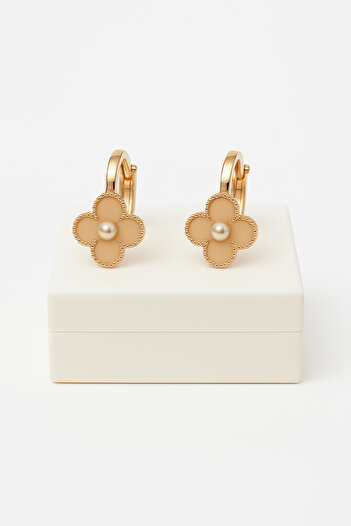 MakeWell Clover Design Pearl Rhinestone Compression No Hole Earrings for Non-Pierced Ears