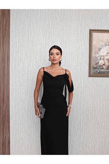 ESRAHELVACI Degaje Collar Rose Accessory Dress