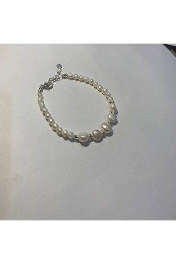 KINZ AL-HADAYA Elegant cultured (freshwater) pearl bracelet