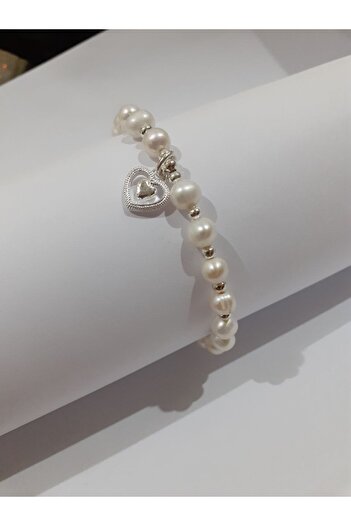 KINZ AL-HADAYA Elegant high quality cultured pearl bracelet with pendant