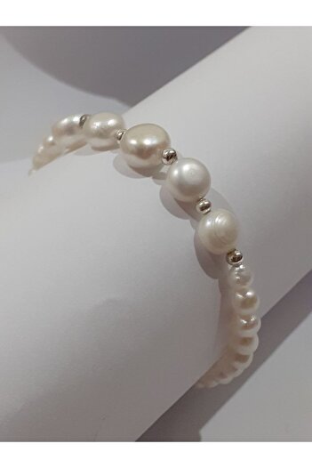 KINZ AL-HADAYA Elegant cultured (freshwater) pearl bracelet